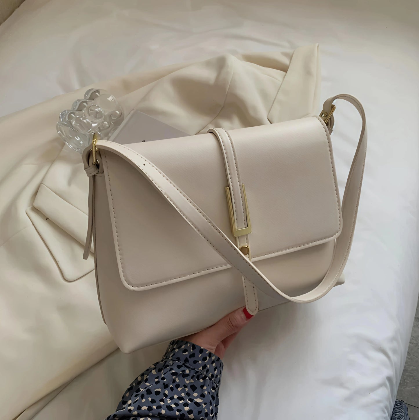 Structured satchel by Zylen