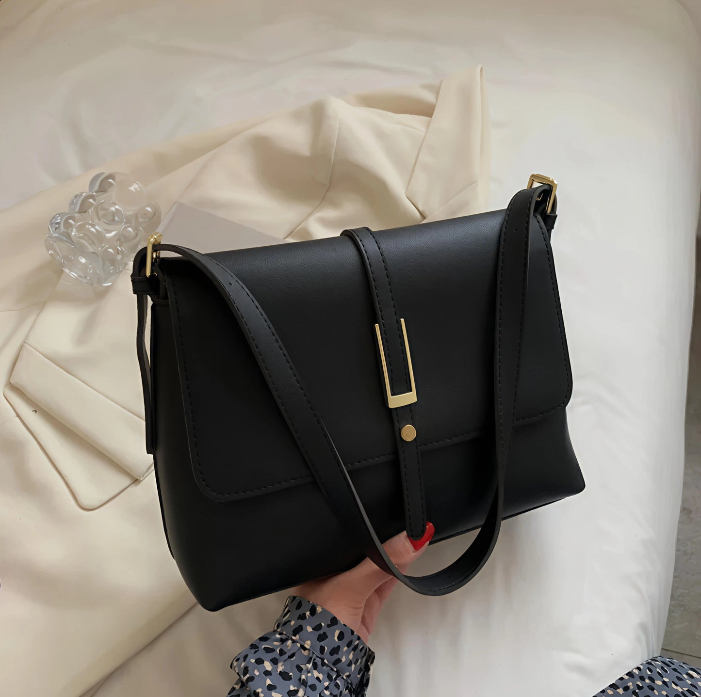 Structured satchel by Zylen