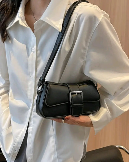 Noir Buckle By Zylen