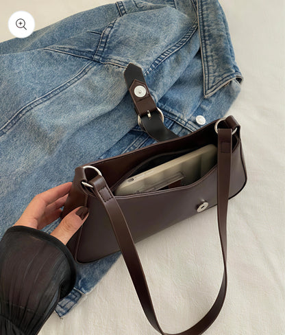 Hazel Shoulder Bag by zylen