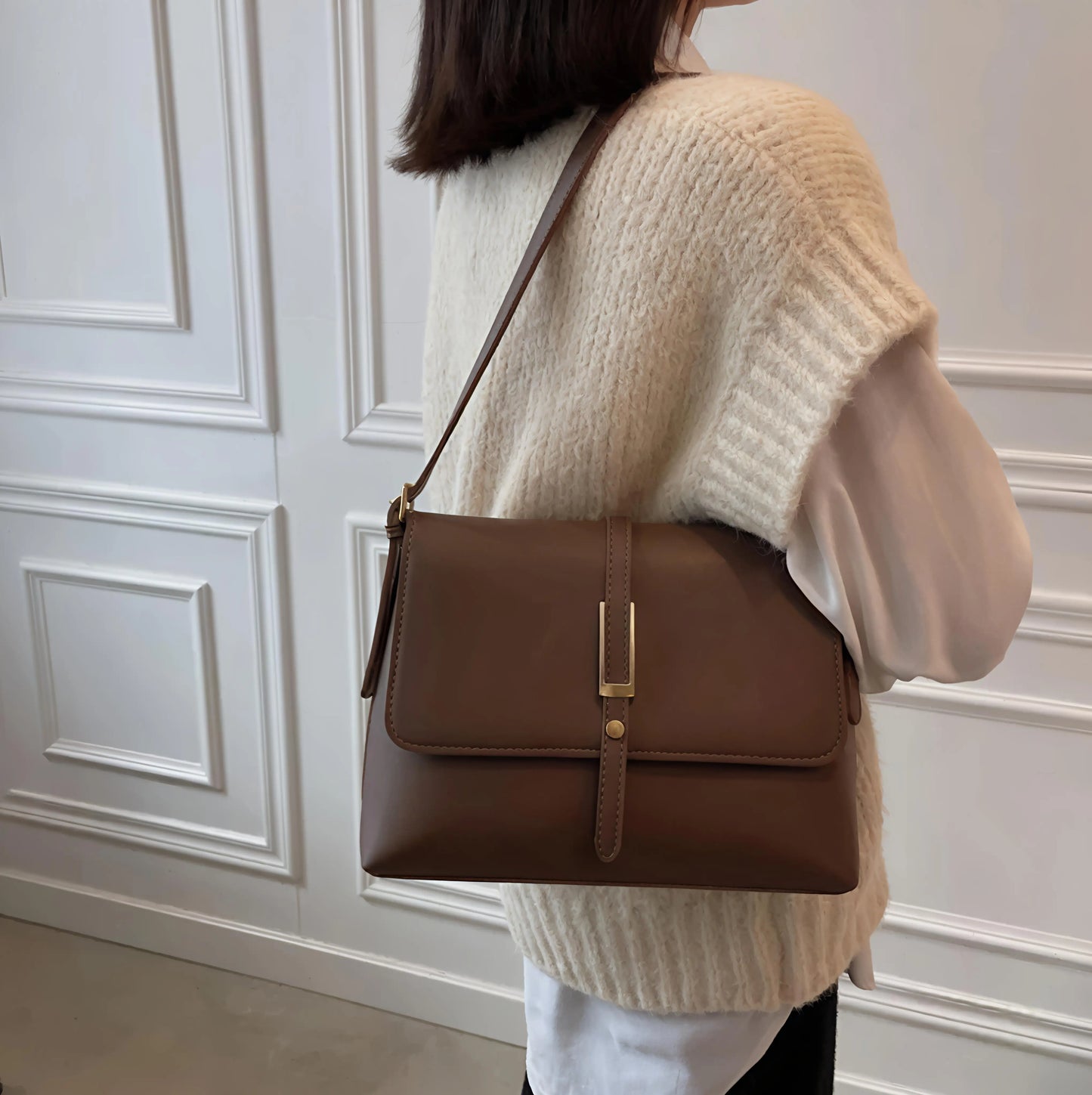 Structured satchel by Zylen