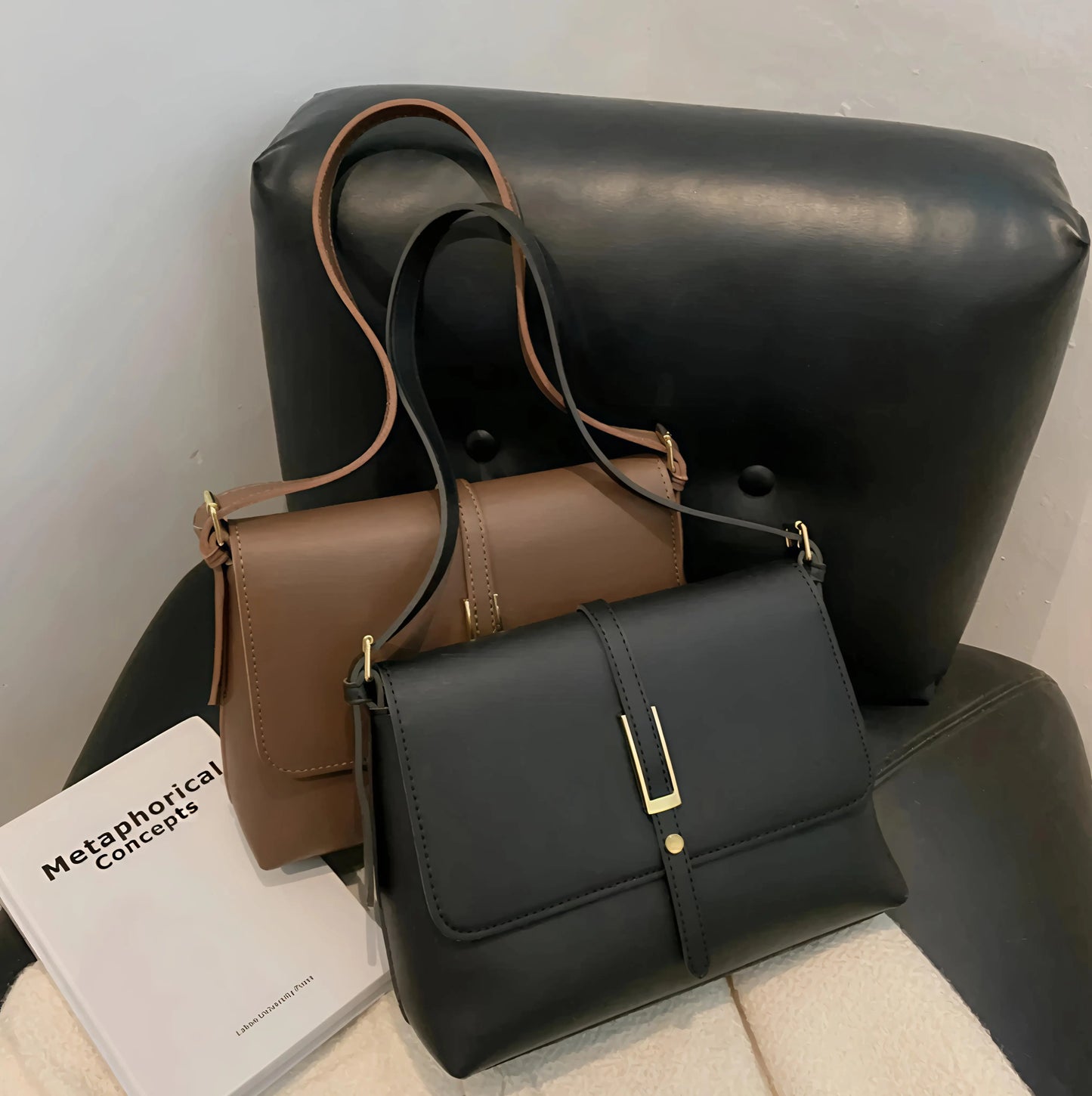 Structured satchel by Zylen